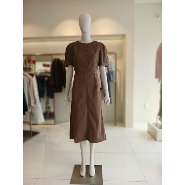 [여주점] 씨씨콜렉트 라운드넥퍼프소매원피스 E262pse166