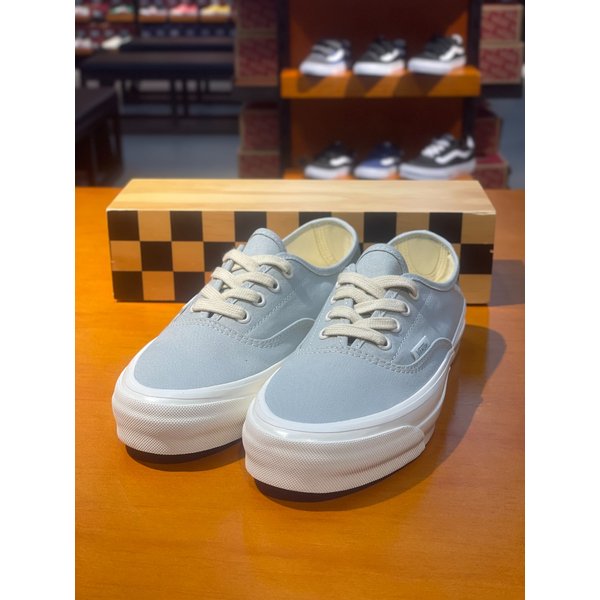 [여주점] (남여공용) 스니커즈 프리미엄 어센틱 LX 44 킥다운(그린 마쉬멜로) (VN000D4YV0N)