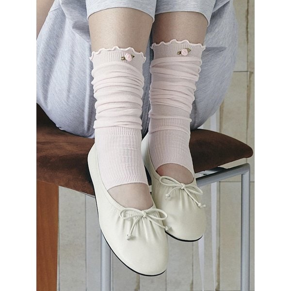 002 Ribbon Shirring Flat (Ivory)