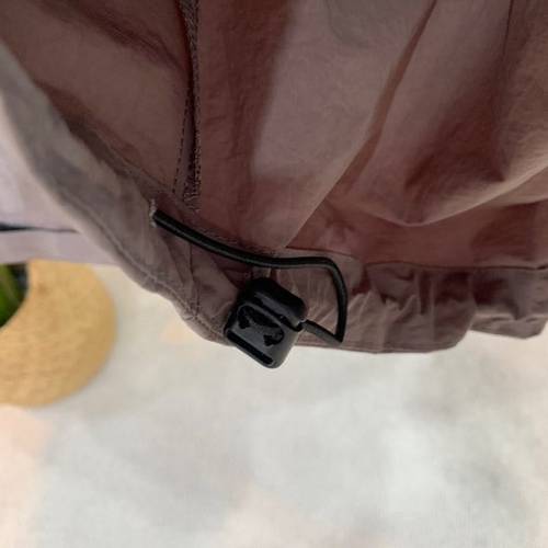 우밍 스트링 하이넥 바람막이 점퍼 2color