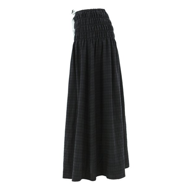 스모크 셔링 체크 리본 로우라이즈 맥시 스커트_블랙