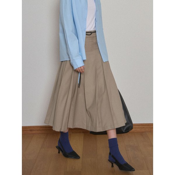 ROW PLEATS SKIRT [BEIGE]
