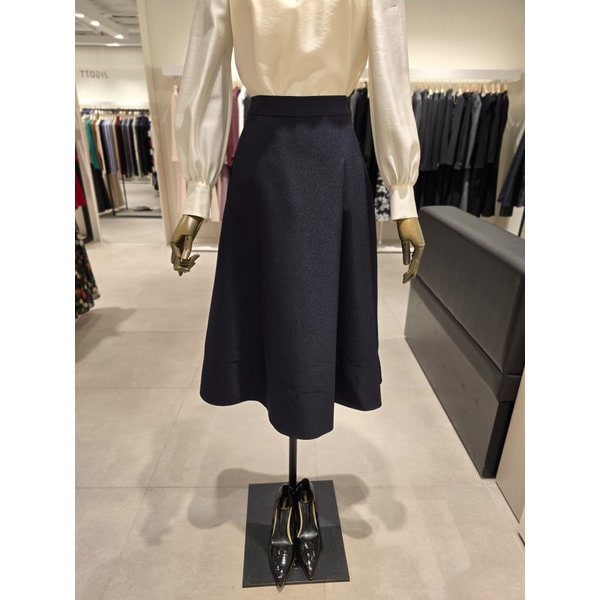 [파주점] 언밸런스 턱 백 밴딩 플레어 스커트 JS3B0SK703