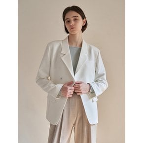 Over fit one button jacket - white