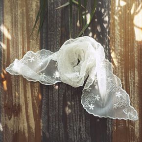 흩날리는 꽃잎자수 레이스 스카프n308_P337061018