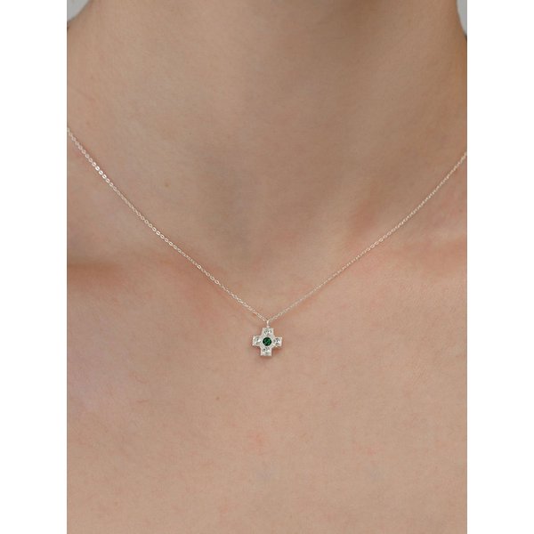 타이니 크로스 십자가 네크리스 (TINY CROSS NECKLACE)