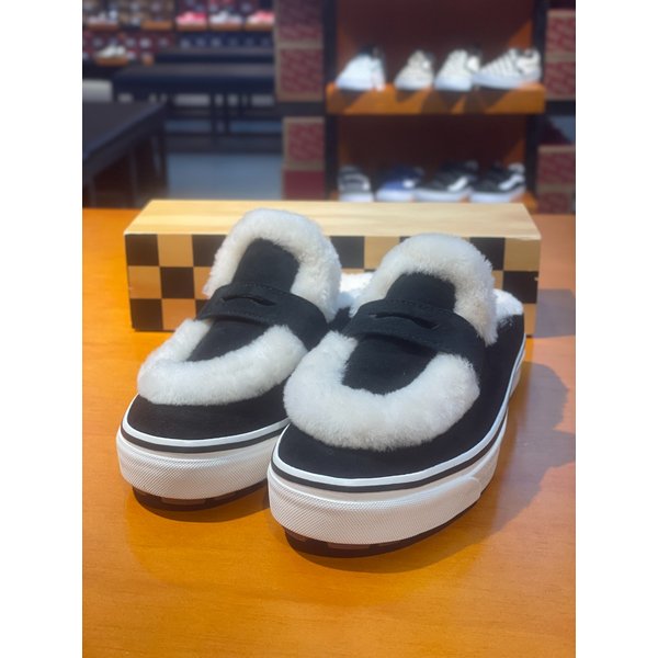 [여주점] (남여공용) 스타일 53 코지 뮬 DX (블랙) (VN0005U3BFS)