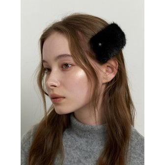 카인더베이비 classic mink cubic pin - black