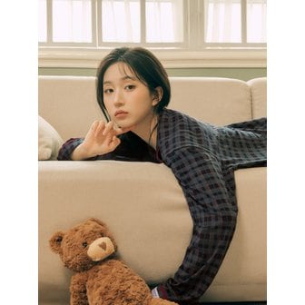 DOSSY 소프킨 그리든 긴팔 커플 잠옷 세트