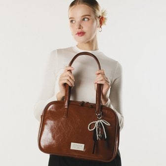 마스마룰즈 304 leather pouch shoulder bag _ Brown