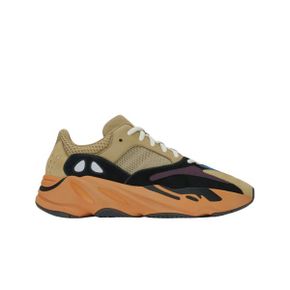 아디다스 이지 부스트 700 인플레임 앰버 Adidas Yeezy Boost 700 Enflame Amber