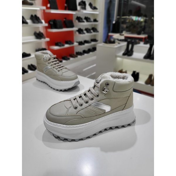 [여주점] 여성 스니커즈 부츠 4CM YACWBS609