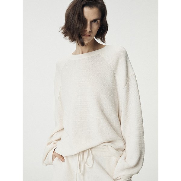 Korean Paper & Boucle Shoulder Pannel Pullover_Daylight