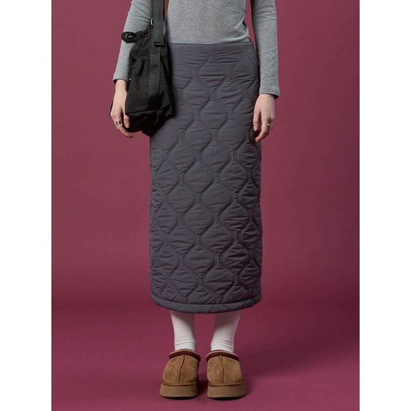 패딩 방한 보온 도톰 누빔 퀼팅 자수 롱스커트 [차콜그레이]
