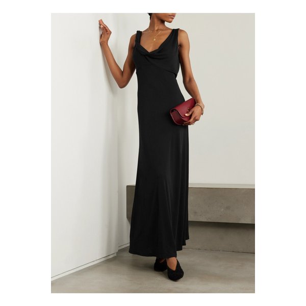 트위스티드 드레이프 새틴 맥시 원피스 1647597339497002