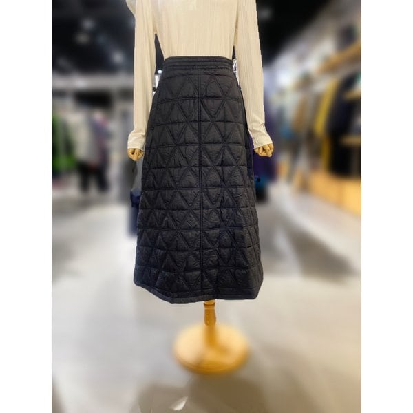 [여주점] 트로페 퀼팅 스커트 (BASKA1561)