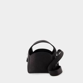 24FW 알렉산더 왕 크로스백 20424R82L 001 BLACK black