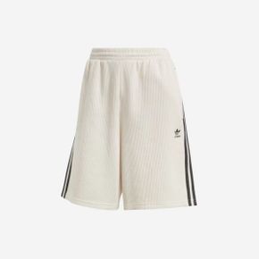 (W) 아디다스 버뮤다 쇼츠 원더 화이트 - KR 사이즈 (W) Adidas Bermuda Shorts Wonder White -