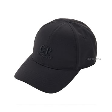CP컴퍼니 SS25 남성 중앙 로고 볼캡 모자 18CMAC147A 005904A 999