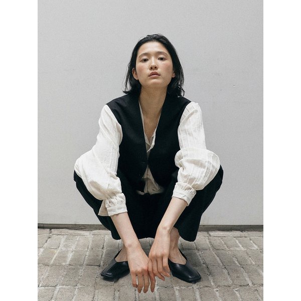 [단독]OUBE Square Flats (2color)