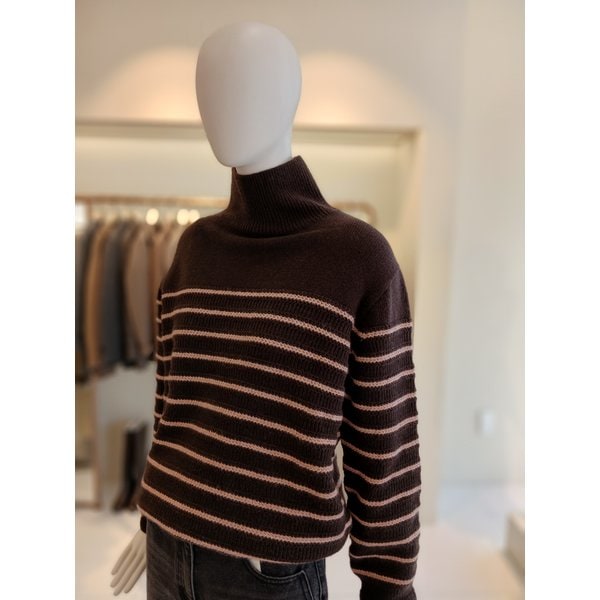 [여주점] 씨씨콜렉트 하이넥스트라이프패턴니트 E254ksk133