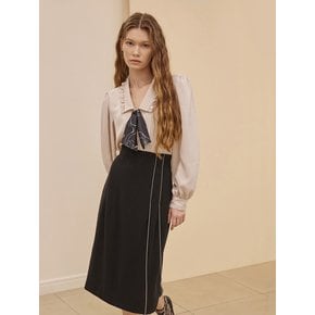 Chain-embellished H-line Skirt_BLACK