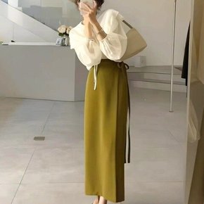 클래식한 모던룩 헤이린투피스
