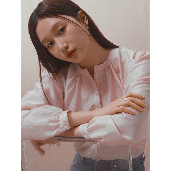 [SPNK] 글로시 라운드 블라우스_피치