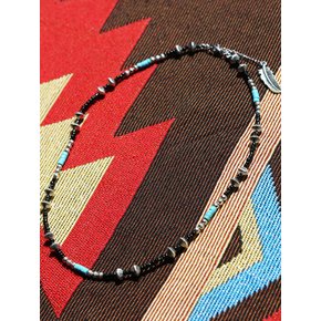 turquoise & hogan beads necklace