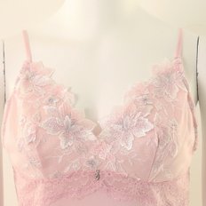 24S/S 봄광고 와코루 브라 햄라인 팬티 슬립 세트(WBR2050CWPT2050HWFS2050)