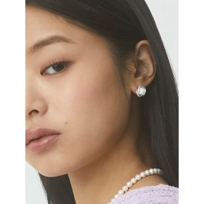 MOONSTONE EARRINGS