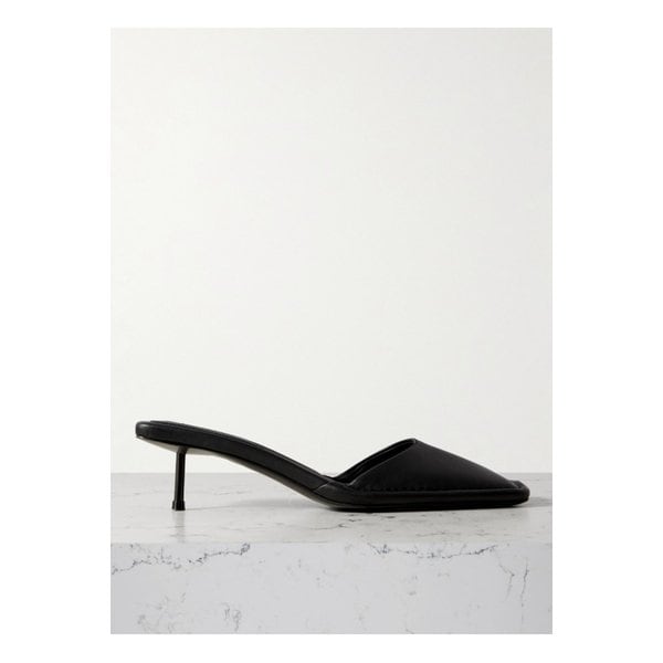 세인트 아그니 가죽 뮬 블랙 1647597352777684