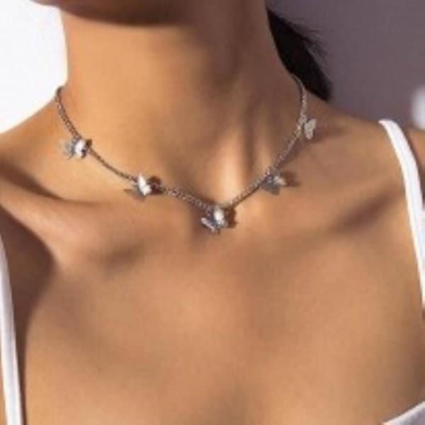 [옷자락] 여자 러블리 큐티 나비 데일리 포인트 목걸이