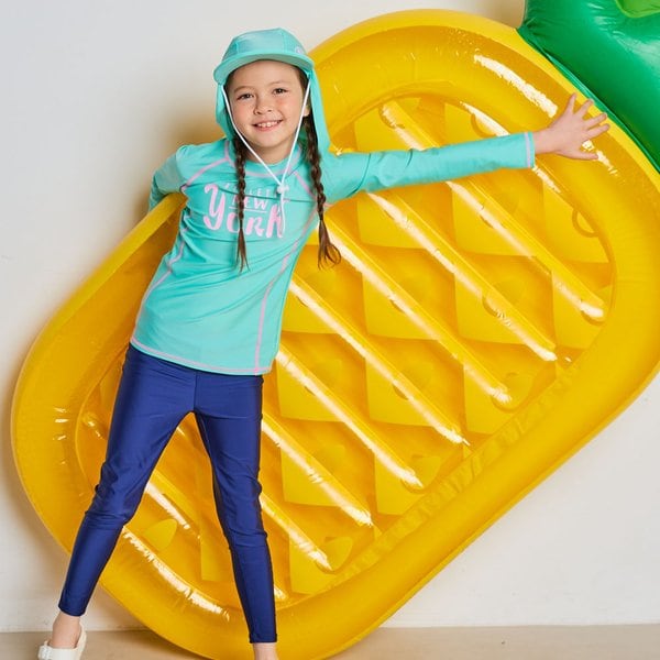 [파주점] 주니어 아동 여아 래쉬가드 플랩캡 4피스 초등학생 수영복 세트 BR-3010566