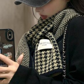 남자 FW 연인 패턴 스웨터 데일리 체스 머플러