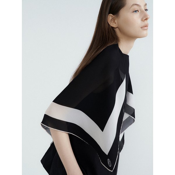 Lumiere Square Silk Scarf 90 - Black