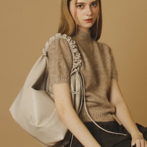 마스마룰즈 Leather 2way shirring hobo bag _ Beige gray