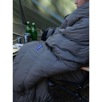 블루폴 타카로 500 700 덕다운 캠핑 침낭 프리미엄 오리털 충전재 이불