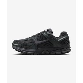 매장정품 나이키 NIKE 줌 보메로 5 W - 블랙 FQ7079-002 1513961