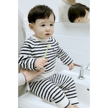 타미힐피거키즈 25년 S/S       T42F0NWO17CBT1         [기프트 박스] 케이블 니트 세트