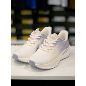 SN [르까프] 여성 로고 포인트 메쉬 러너 AT-1 워킹 러닝화 1A25SR160
