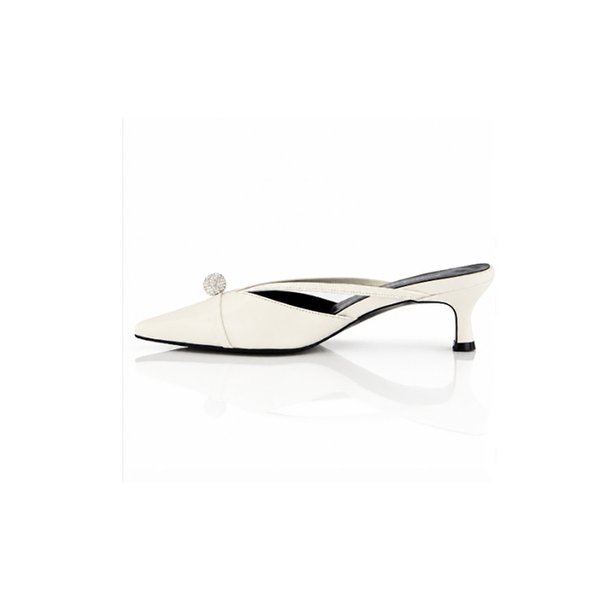 MD1141p Pointed-toe Strap Mule_Ivory
