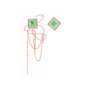 Dancing Objet No.9 Green Magnifique Earrings