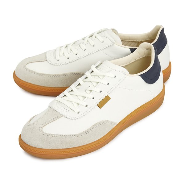 [부산점] 소프트 11 여성 스니커즈 235813 61580