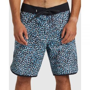 Quiksilver Highline Scallop 19 Board Shorts For Men - SWEDISH BLUE