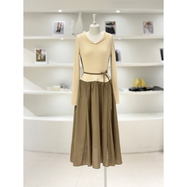 [여주점] 여성 벨티드 포인트 니트 블록 롱 원피스 (L254PSE035)