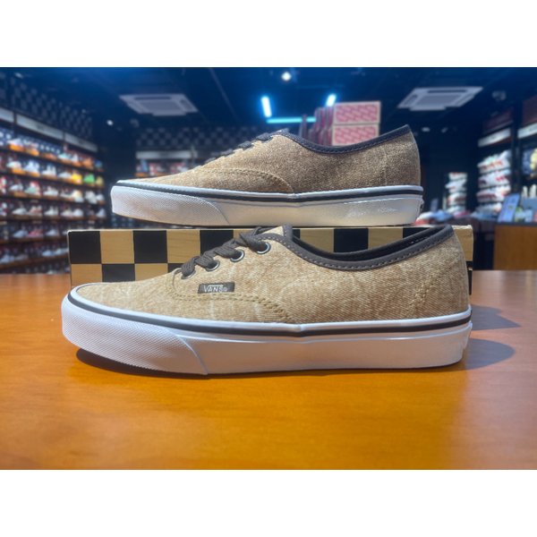 [여주점] (남여공용) 스니커즈 어센틱 (데님 골드) (VN000D7YEMJ)