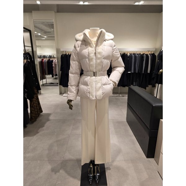 [파주점] 퍼 후드 구스다운 패딩  JPBA2PD052