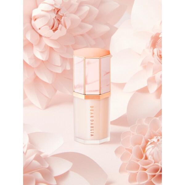 블루밍 에디션 파라다이스 립 트리트먼트 에센스