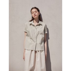 Loose-fit short sleeve shirt (khaki)